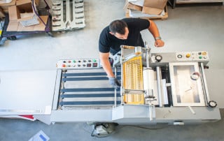 flatbed die cutting